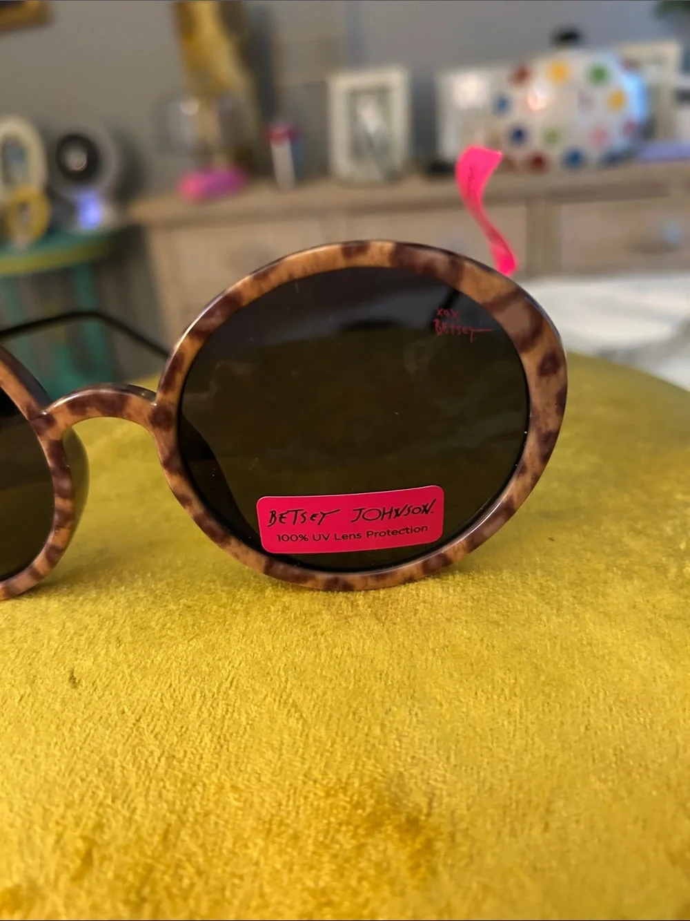 Betsey Johnson Tortoiseshell Round Sunglasses - Brown/Black Lenses